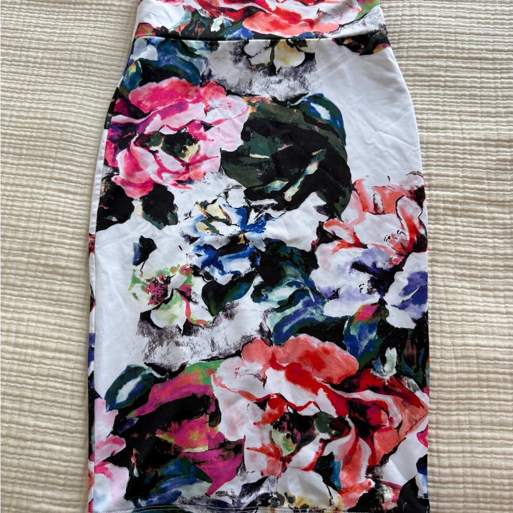 Bebe Floral Print Women's Skirt